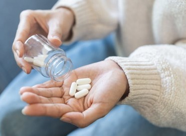 BPH (İyi Huylu Prostat Büyümesi) İlaç Tedavileri: Hangi İlaç Kime Uygun?